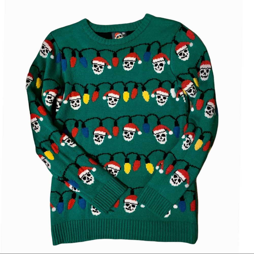 Vintage F&F Stay Cool Skull Christmas Sweater! Size 16 youth. Small Adult
